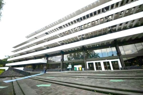 ¡NO QUIEREN DEUDAS! - ÁNDALE