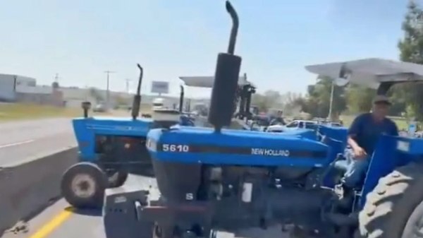 ¡LEVANTAN EL ÚLTIMO BLOQUEO CARRETERO DE PRODUCTORES AGRÍCOLAS EN GUANAJUATO!