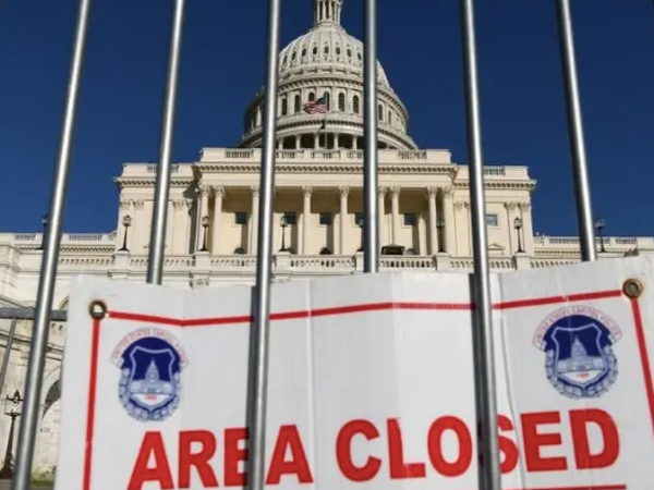 ¡ESTANCAMIENTO DEL CIERRE DEL GOBIERNO SE PROLONGARÁ HASTA LA SEXTA SEMANA!