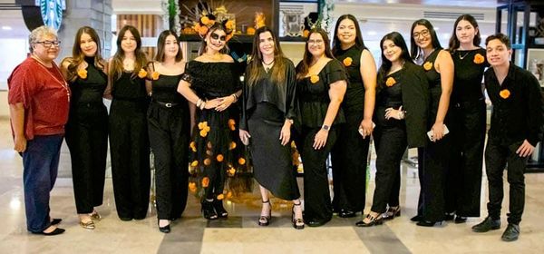 INAUGURAN ALTAR “ETERNAS”