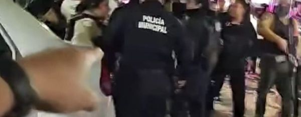 ¡ROBAN TRES MOTOS ACUÁTICAS EN EL TEJAR!