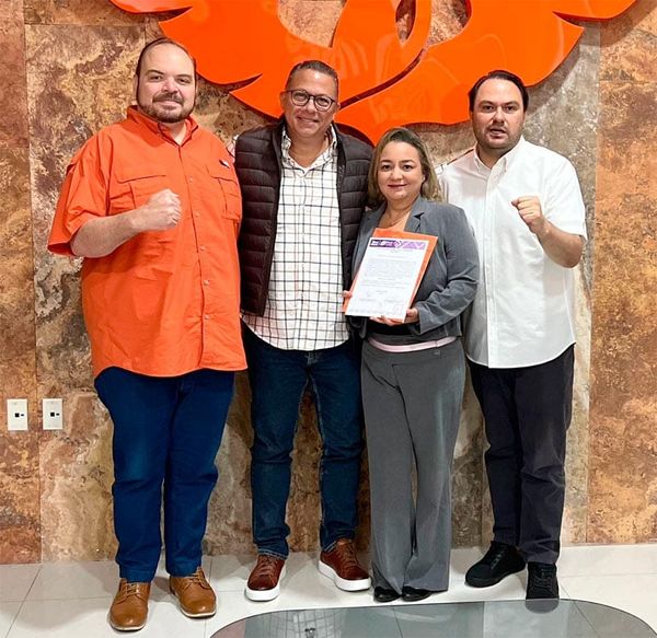 ¡YA ES REGIDORA DE MOVIMIENTO CIUDADANO!