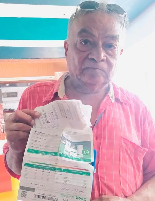 ¡DON CÁSTULO YA TIENE UN MES SIN LUZ!