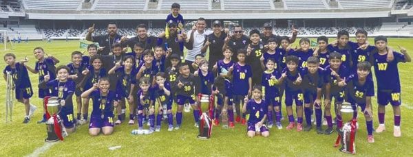 ¡ARRASA EL MONSTRUO! - EN LA COPA ESTADIO PIRATA FUENTE