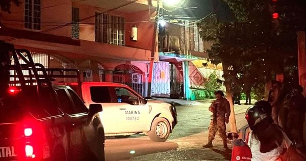 ¡TRACA-TRACA EN POZA RICA! - FUERZAS FEDERALES FUERON RECIBIDOS A BALAZOS EN UN CATEO