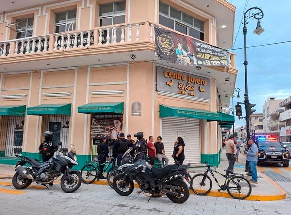 ¡ASALTAN LAS JOYERÍAS ‘EL GALLO’ EN EL CENTRO!