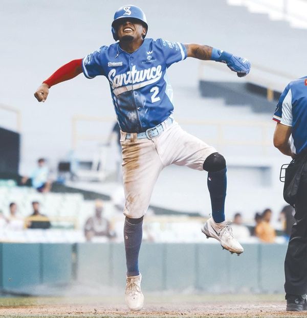 ¡JEREMY AROCHO LLEGA AL ÁGUILA!
