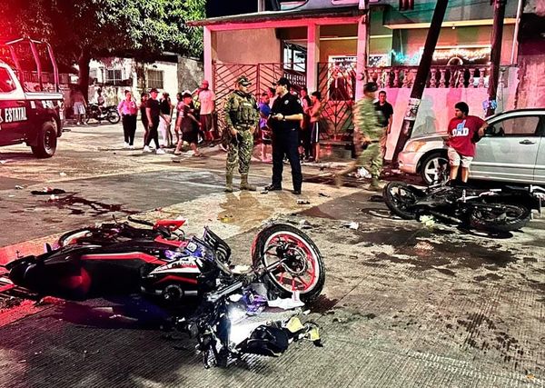 ¡JOVEN PIERDE LA VIDA POR CHOQUE DE MOTOCICLETAS EN BOCA DEL RÍO!