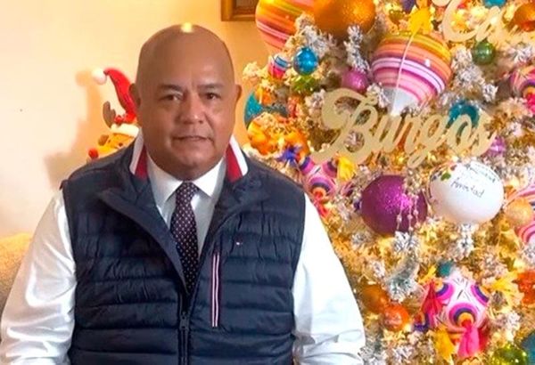 ¡“BOLA 8” QUIERE ALIARSE! - UYUYY