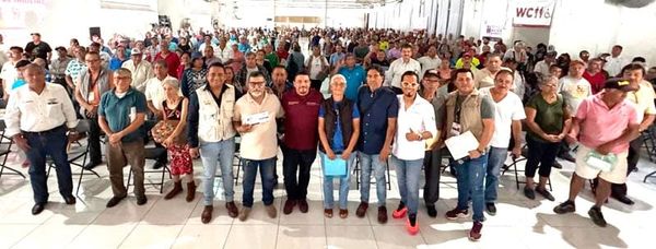 ¡CAZARÍN LE TRAJO LA BILLETIZA! - A LOS ABUELITOS