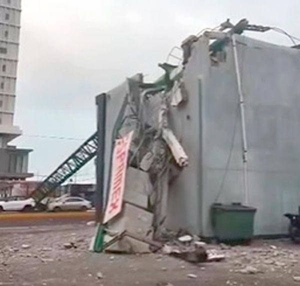 ¡CAE GRÚA EN COSTA DE ORO!