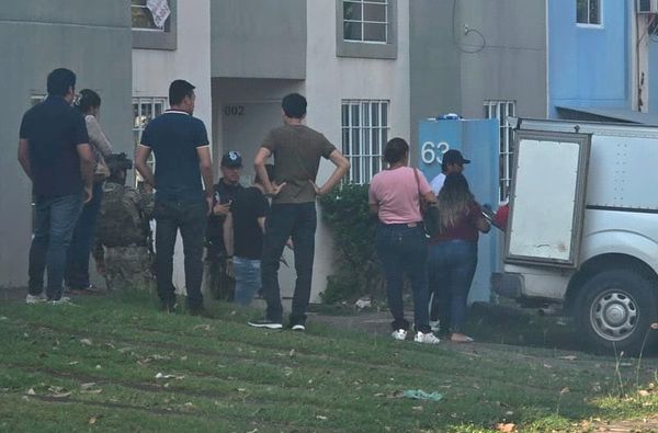 ¡OBRERO SE SUICIDÓ EN EL FRACCIONAMIENTO PRIVANZAS!