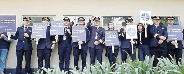 ¡PROTESTAN CONTRA CONTRATACIÓN DE PILOTOS EXTRANJEROS!
