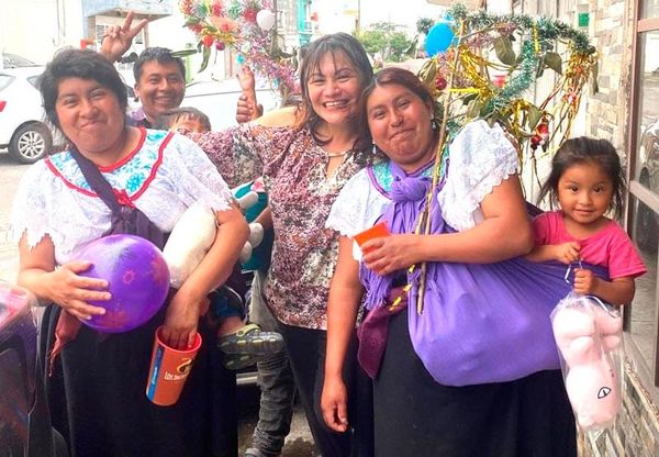 ¡DONAN ROPA Y JUGUETES A NIÑOS PACIENTES DE LA TORRE PEDIÁTRICA!