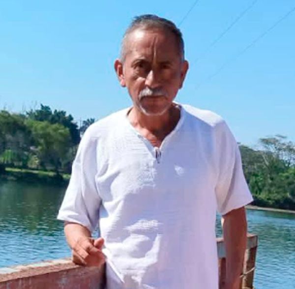 ¡EJECUTAN A LÍDER DE TAXISTAS! - EN ACAYUCAN