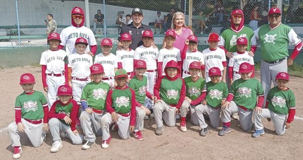 ¡LIGA BETO ÁVILA RECIBE DONACIÓN DE PELOTAS! - AGRADECEN EL APOYO