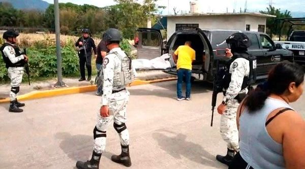 ¡JÓVENES EJECUTADOS EN MALTRATA! - LOS CRIMINALES SE DIERON A LA FUGA DESPUÉS DE ATACARLOS A BALAZOS