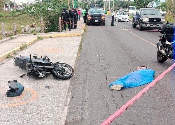 ¡TRAGEDIA EN PLAYA DE VACAS! - MOTOCICLISTA EMBISTIO Y LE QUITO LA VIDA A UNA MUJER DE 59 AÑOS