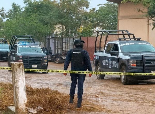 ¡MASACRE EN ACAYUCAN! - CUATRO MUERTOS