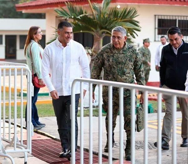 ¡Y VINO OMAR! - CON EL GENERAL Y EL ALMIRANTE