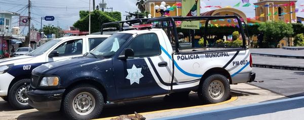 ¡PRIVAN DE LA LIBERTAD A POLICÍA MUNICIPAL DE CATEMACO!