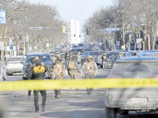 ¡AUTODEPORTADOS, MÁS DE 2.2 MILLONES DE MIGRANTES!