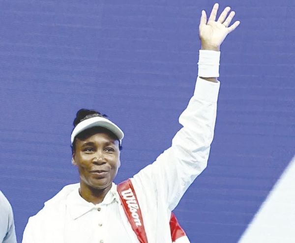 ¡VENUS WILLIAMS RECIBE INVITACIÓN PARA JUGAR EL AO!