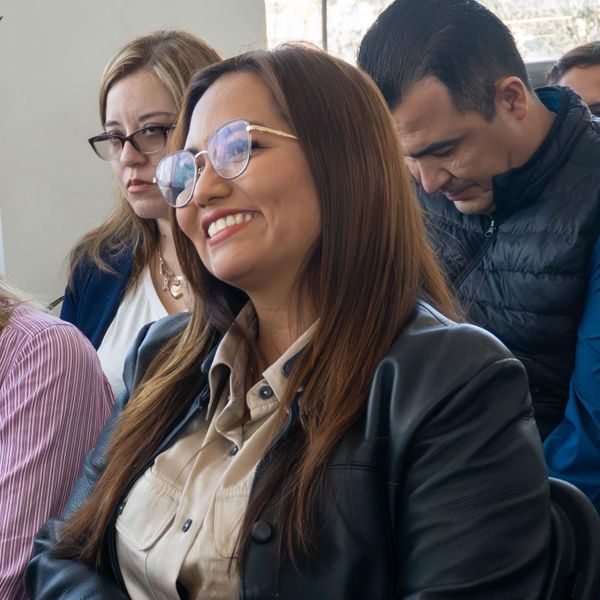 ¡SE ESFUMARON COMPUS DE SOLEDAD!