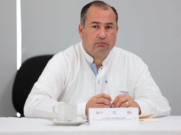 ¡RENUNCIA “PAMPANITO”! - A LA FGE