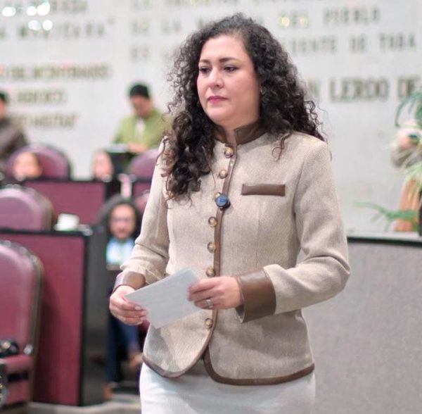 ¡LOS DEJARON SIN SEGURO! - *A los maestros de la UPAV