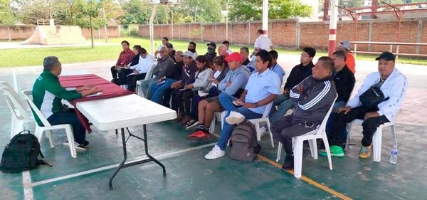 ¡CURSO DE CAPACITACIÓN DE BOXEO!