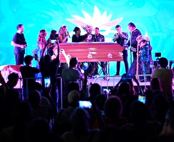 ¡LISTO EL ENTIERRO DE JUAN CARNAVAL!