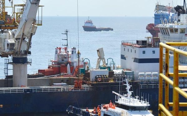 ¡PIRATAS EN EL GOLFO! - ASALTAN LAS PLATAFORMAS ABKATUM ALFA Y ABKATUN DELTA