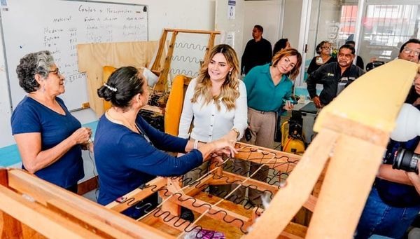 ¡AUTOEMPLEO DE MUJERES! - EN BOCA