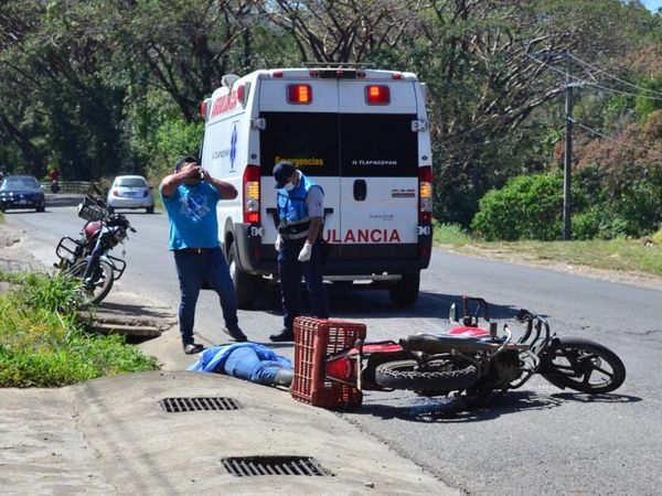 ¡MOTO-REPARTIDOR DE MASA Y POLLO ASESINADO A PLOMAZOS!