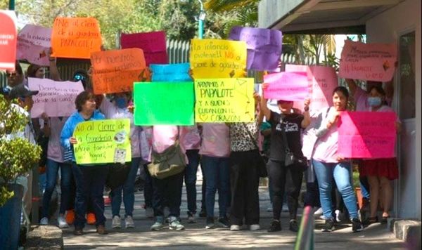 ¡SOS DE PADRES DE FAMILIA!