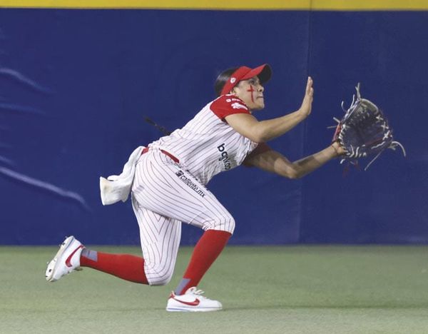 ¡SULTANES SE LLEVA EL PRIMERO EN SEMIFINAL!