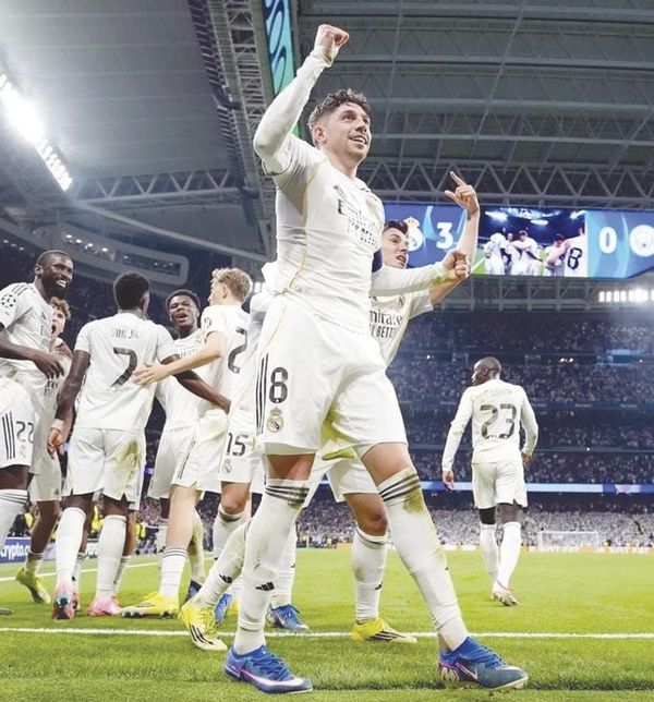 ¡GOLEA FEDERICO VALVERDE AL MANCITY!