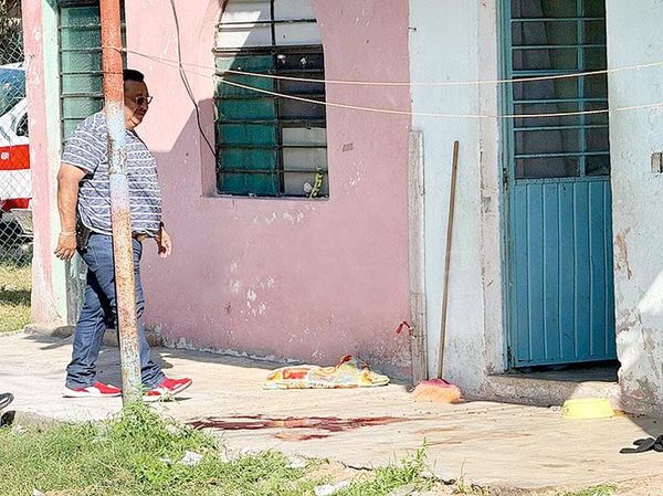 ¡TRABAJADOR DE PEMEX ASESINADO A PUÑALADAS POR SU PAREJA!