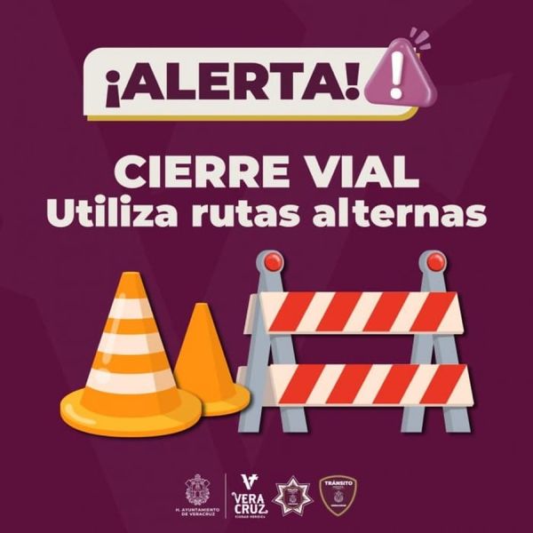 ¡CIERRAN VIALIDADES POR RETIRO DE POSTE EN LAS ANTILLAS!