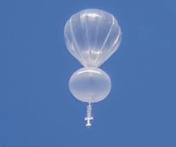 ¡APARECE  ‘OVNI’! - AY NANITAS