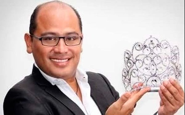 ¡LUTO EN LA MODA: MUERE EL DISEÑADOR TONY SEQUERA!