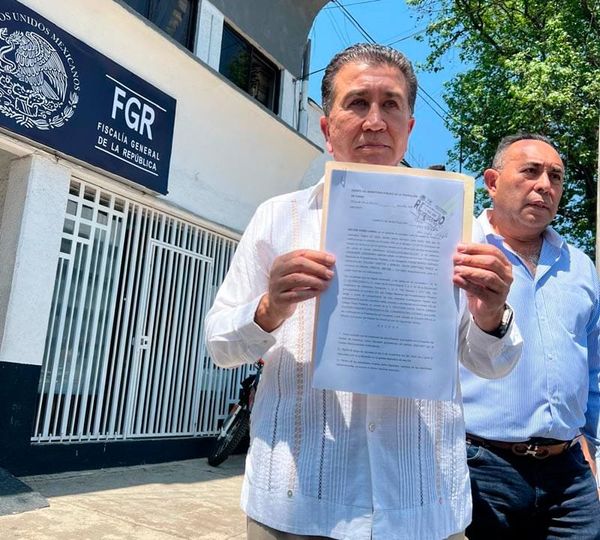 ¡SIGUE LA PELEA! - *Héctor vs Tania