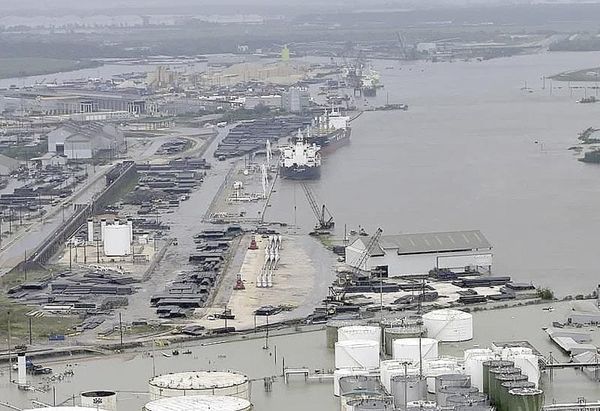 ¡DEER PARK DERRAMA DIESEL EN TEXAS!