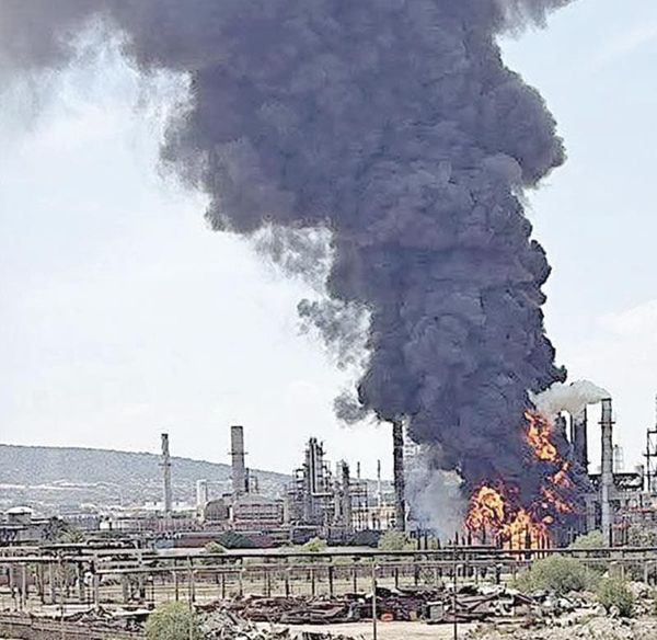 ¡NIEGA PEMEX INCENDIO EN TULA!