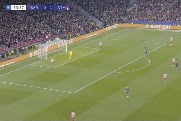 ¡BARSA PRESENTA UNA QUEJA ANTE LA UEFA POR UNA MANO NO PITADA!