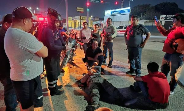 ¡COLISIONAN “CABALLOS DE ACERO” EN "RAFAEL CUERVO"!