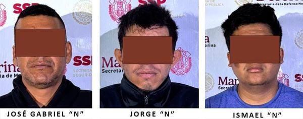 ¡DETECTIVES DETIENEN A 3 POR PRIVACIÓN DE LIBERTAD EN BOCA DEL RÍO!