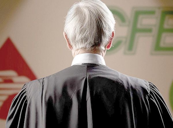 ¡RETACHAN AMPAROS VS. SÚPER PENSIONES! - TENIA QUE SER