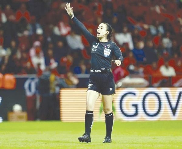 ¡HISTORICA KATIA ITZEL!